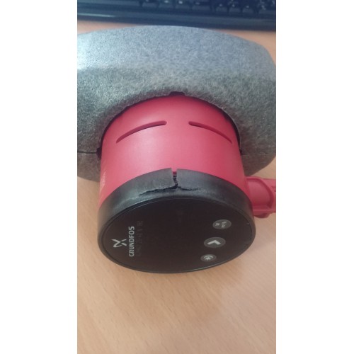 VÝPREDAJ Grundfos obehové čerpadlo ALPHA2 25-40 N 180 1x230V 50Hz 6h, PRASKNUTÝ KRYT