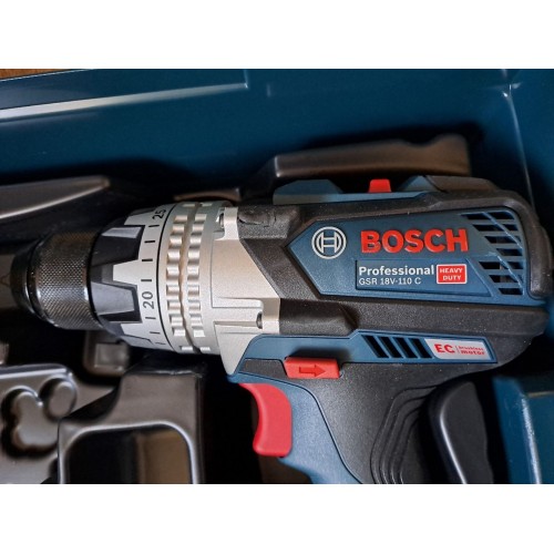 BAZÁR BOSCH GSR 18V-110 C Aku vŕtací skrutkovač 06019G0109 POŠKRÁBANÉ!!