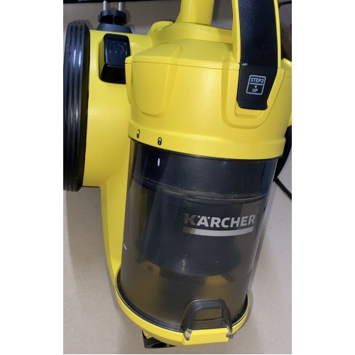 BAZÁR Kärcher VC 3 Bezvreckový vysávač 700 W, 1.198-125.0 PO SERVISE, BEZ ORIG. OBALU!!