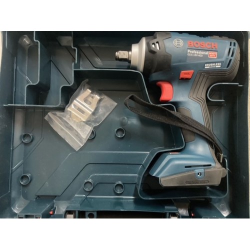 BAZÁR BOSCH GDS 18V-400 Akumulátorové rázové uťahovače 06019K0021 PO SERVISE!!