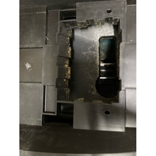BAZÁR Makita UD2500 Elektrický drvič konárov (2500W/67l) PO SERVISE, POUŽITÉ!!