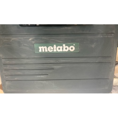 BAZÁR Metabo 600147500 MH 5 Sekacie kladivo SDS-max, 1100W POŠKRÁBANÝ KUFOR!!