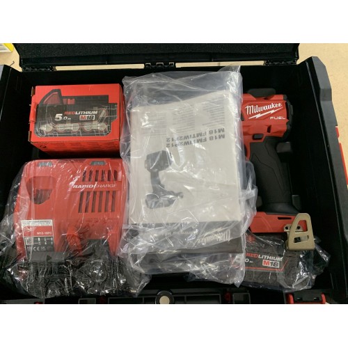 BAZÁR Milwaukee M18 FMTIW2F12-502X Rázový uťahovák, 2x5.0 Ah, HD Box 4933478450 POUŽITÉ!!