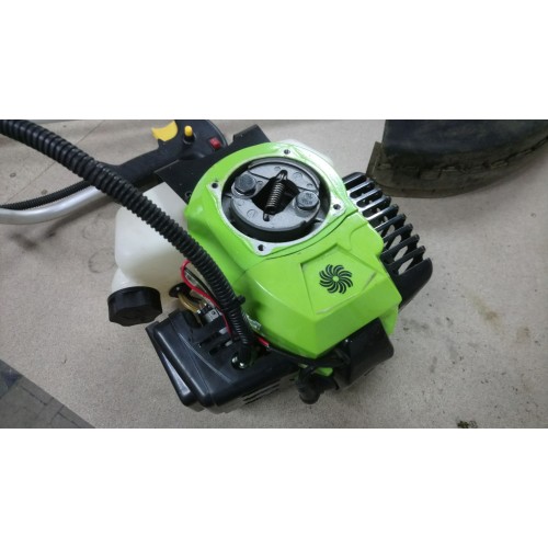 BAZÁR FIELDMANN FZS 4003-B benzínový krovinorez 50001174 POUŽITÝ, FUNKČNÉ !!!