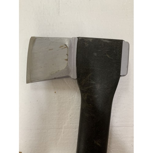 BAZÁR Fiskars X17 - M Sekera štiepacia 60 cm, 122463 POUŽITÁ!!