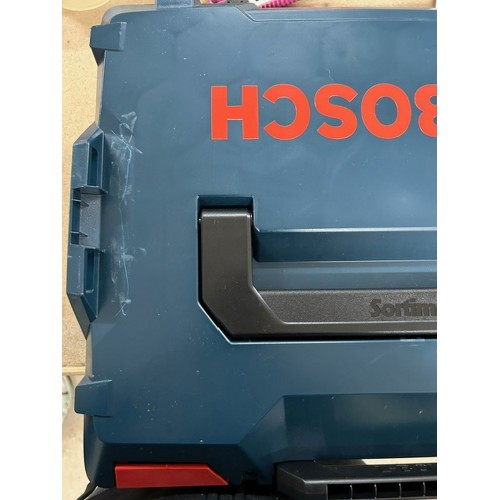 BAZÁR BOSCH L-BOXX 238, 442 x 253 x 357 mm, 1600A012G2 POŠKRÁBANÝ KUFR!!!