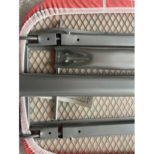 BAZÁR VILEDA Viva Express Compact žehliaca doska 114×34 cm,120969 POŠKODENÉ!!