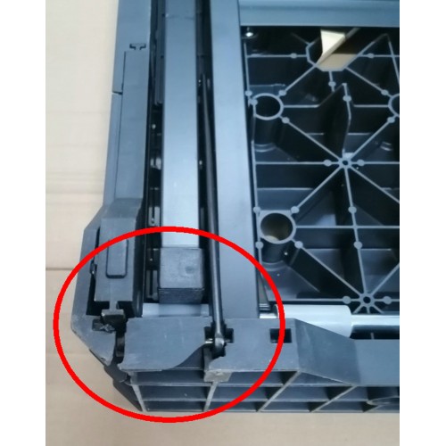 BAZÁR STANLEY FatMax pracovný stôl FMST1-75672 POŠKODENÝ ROH!!