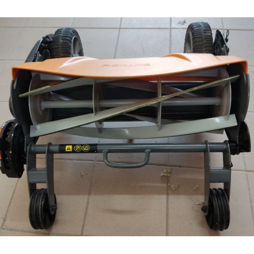 BAZÁR Fiskars StaySharp Max vretenová kosačka 46 cm 1000591 1X POUŽITÉ, POŠKODENÝ OBAL!!
