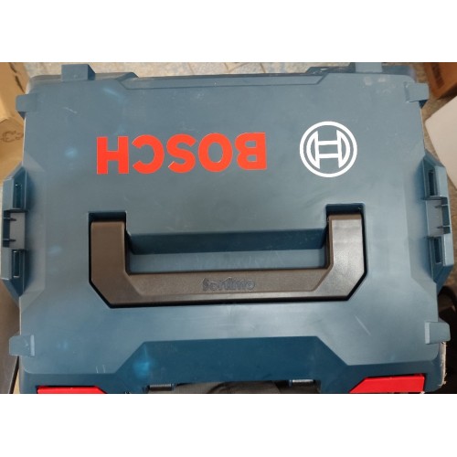 BAZÁR BOSCH GSR 18V-60 FC Aku vŕtačka + príslušenstvo 06019G7100 POŠKODENÝ KUFR!!