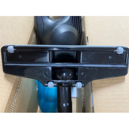 BAZÁR Makita DCL180ZB Aku vysávač čierny Li-ion LXT 18V, bez aku Z 1X VYSKÚŠANÉ!!