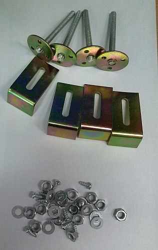 SaniPro úchyt panelu k rohovej vani M0700858 SaniPro úchyt panelu k rohovej vani M0700858