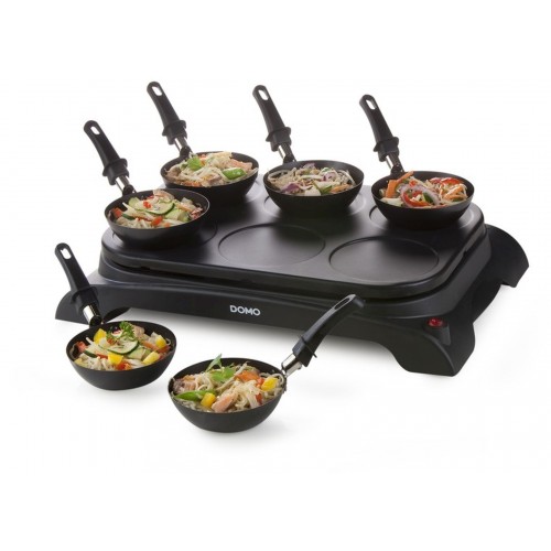 DOMO Elektrický lívanečník s wok panvicami, 1000W DO8710W