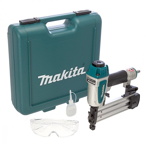 MAKITA Pneumatická klincovačka 15-50mm, AF505N