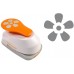 Fiskars Lever Punches ozdobná dierovačka M, kvetina 1015760