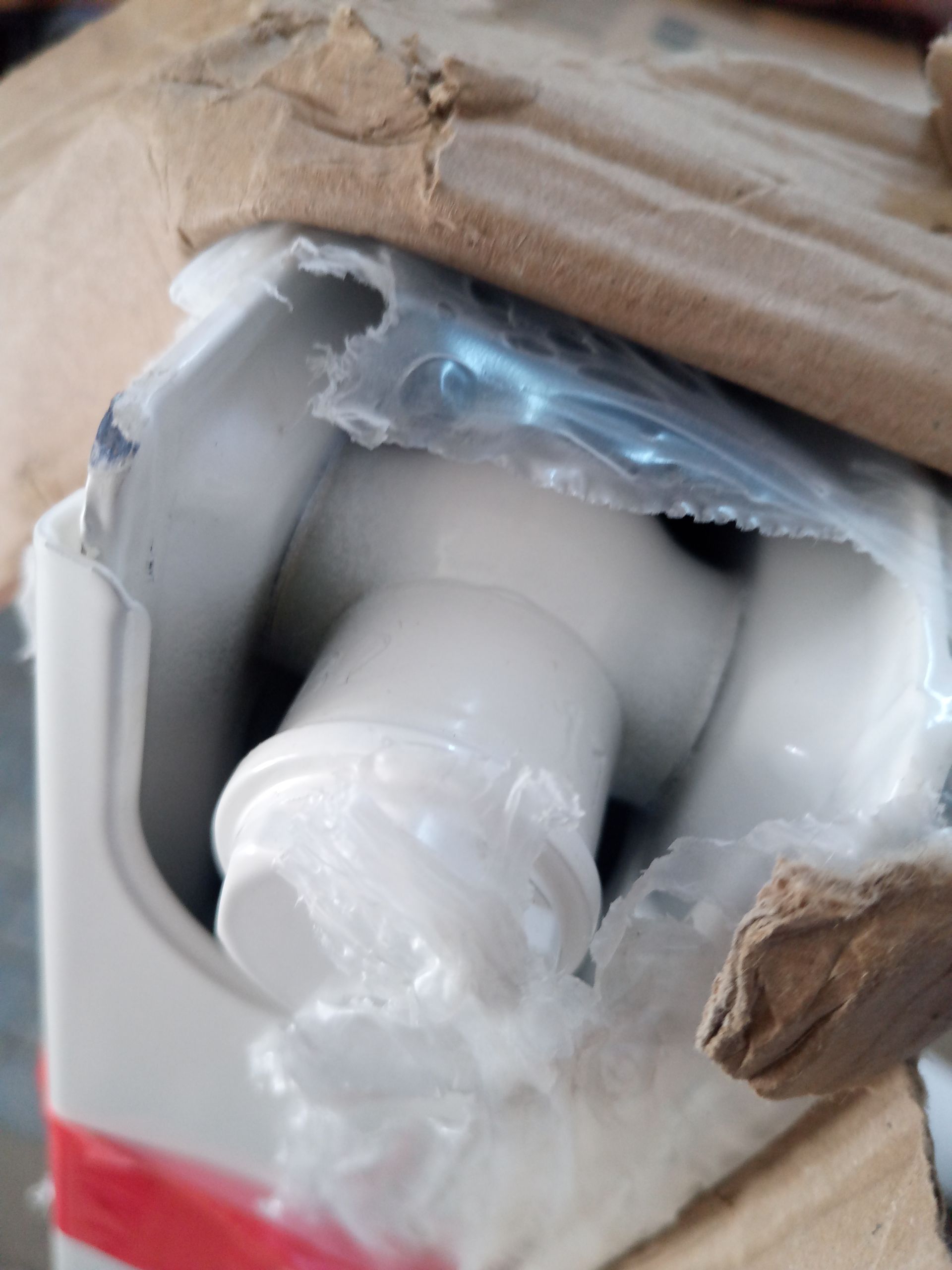 VÝPREDAJ Kermi ThermX2 LINE-K radiátor 12 559×605 mm PLK120550601N1K POŠKODENÝ